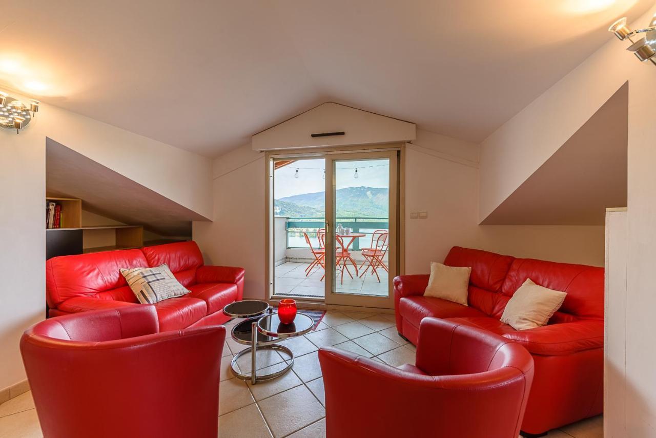 L'Hermitage, spacieux appartement avec vue et piscine by LocationlacAnnecy, LLA Selections Talloires Extérieur photo