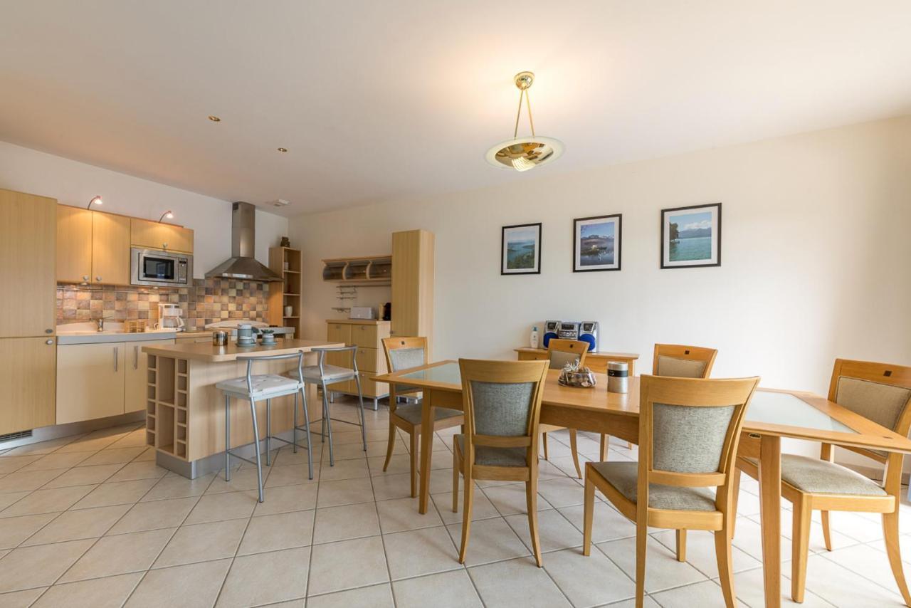 L'Hermitage, spacieux appartement avec vue et piscine by LocationlacAnnecy, LLA Selections Talloires Extérieur photo