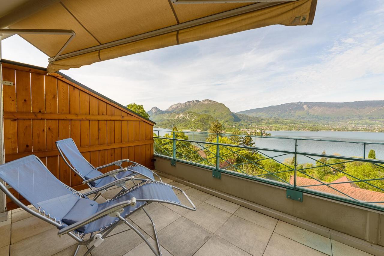 L'Hermitage, spacieux appartement avec vue et piscine by LocationlacAnnecy, LLA Selections Talloires Extérieur photo
