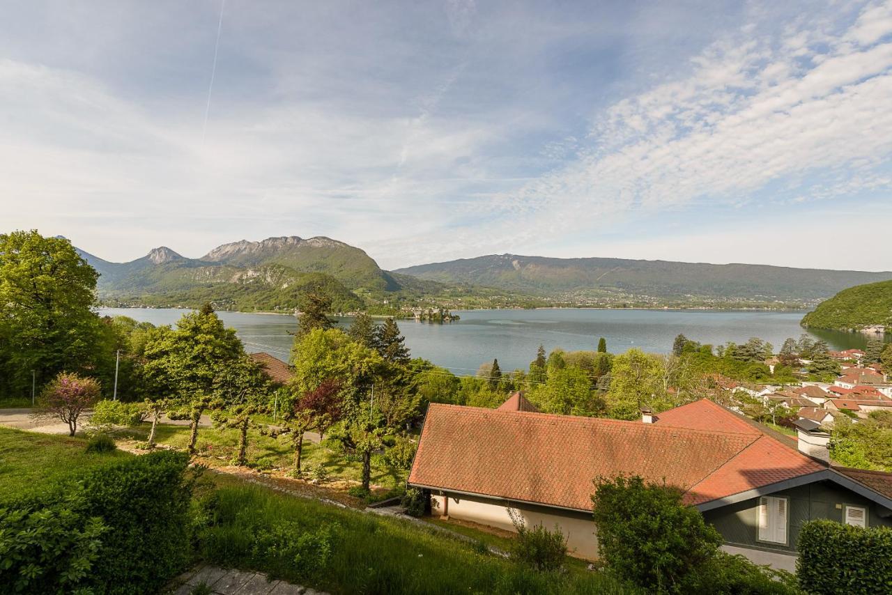 L'Hermitage, spacieux appartement avec vue et piscine by LocationlacAnnecy, LLA Selections Talloires Extérieur photo
