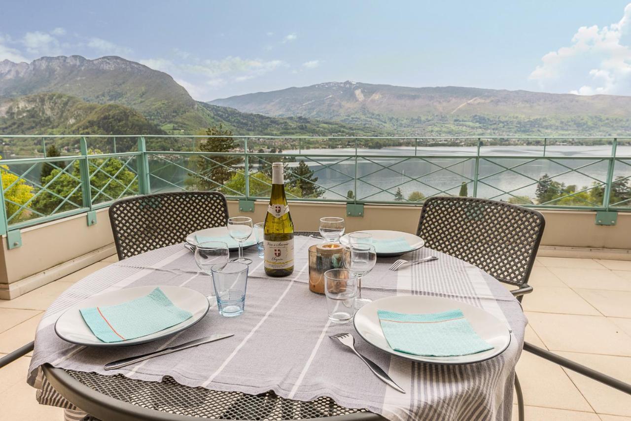 L'Hermitage, spacieux appartement avec vue et piscine by LocationlacAnnecy, LLA Selections Talloires Extérieur photo