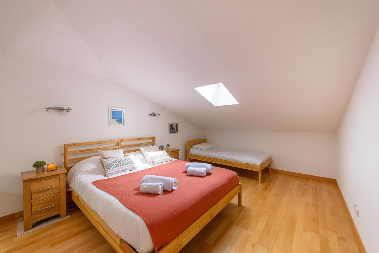 L'Hermitage, spacieux appartement avec vue et piscine by LocationlacAnnecy, LLA Selections Talloires Extérieur photo