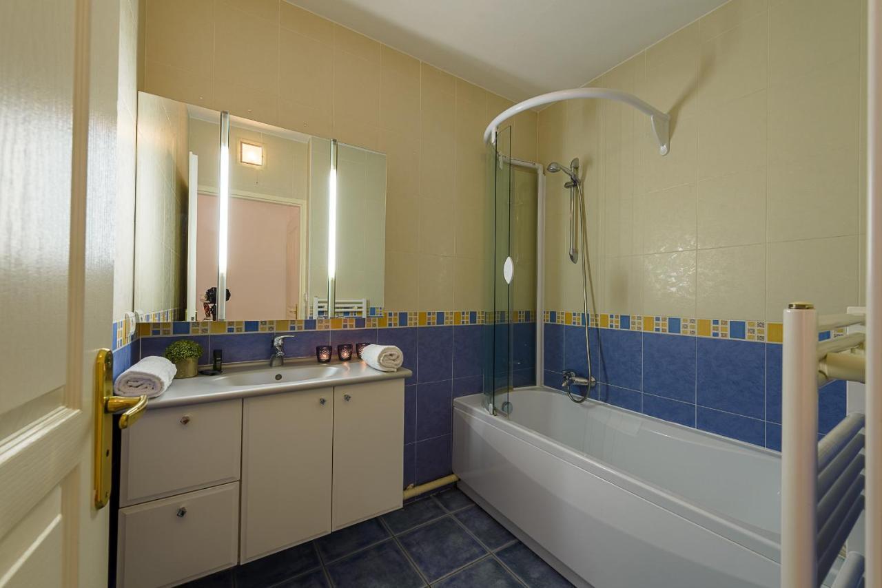 L'Hermitage, spacieux appartement avec vue et piscine by LocationlacAnnecy, LLA Selections Talloires Extérieur photo